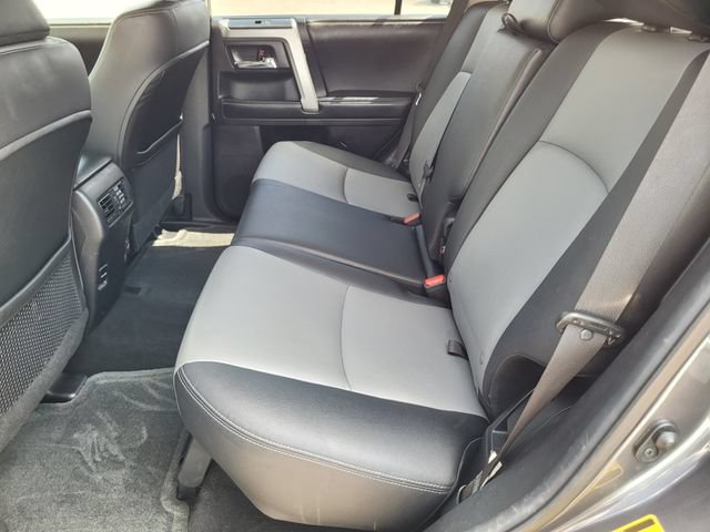 Used 2015 Toyota 4Runner SR5 Premium RWD image 27