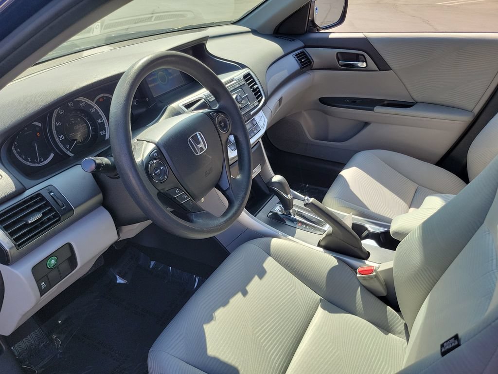 Used 2014 Honda Accord LX image 17