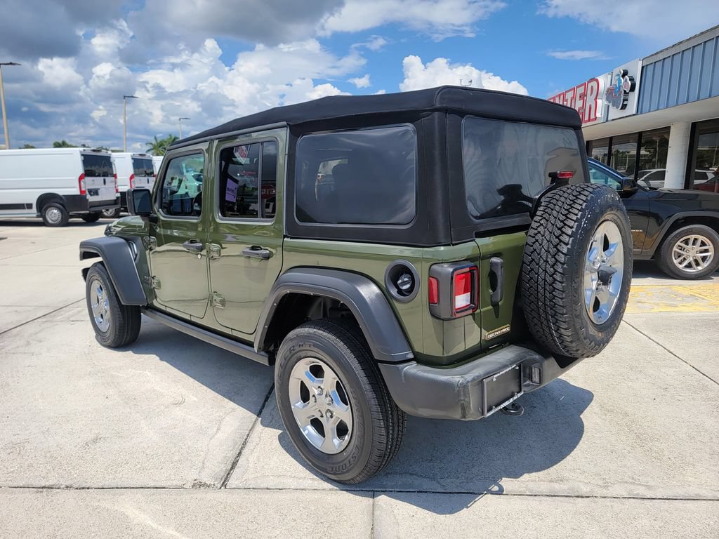 Used 2021 Jeep Wrangler Unlimited Sport AWD/4WD image 3