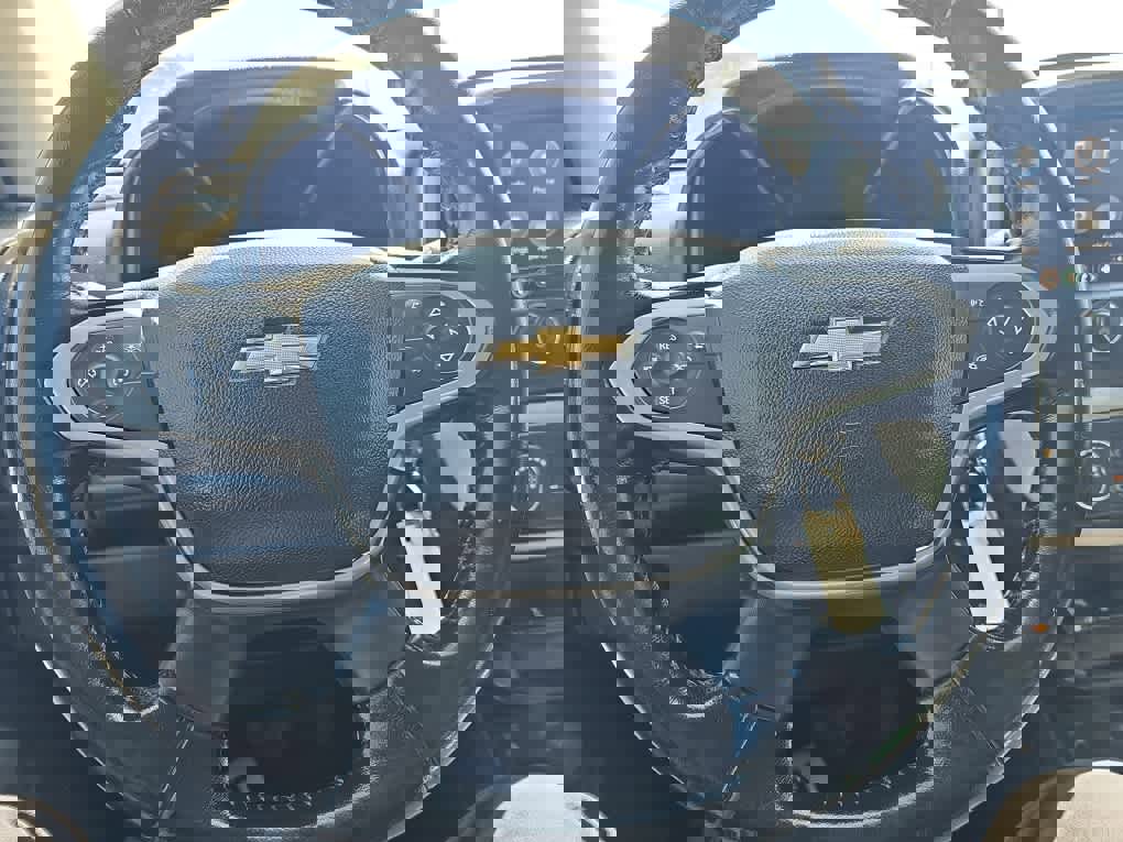 Used 2020 Chevrolet Colorado LT w/ Safety Package RWD image 13