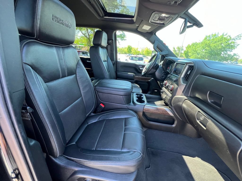 Used 2023 Chevrolet Silverado 2500 High Country w/ Z71 Off-Road Package AWD/4WD image 32