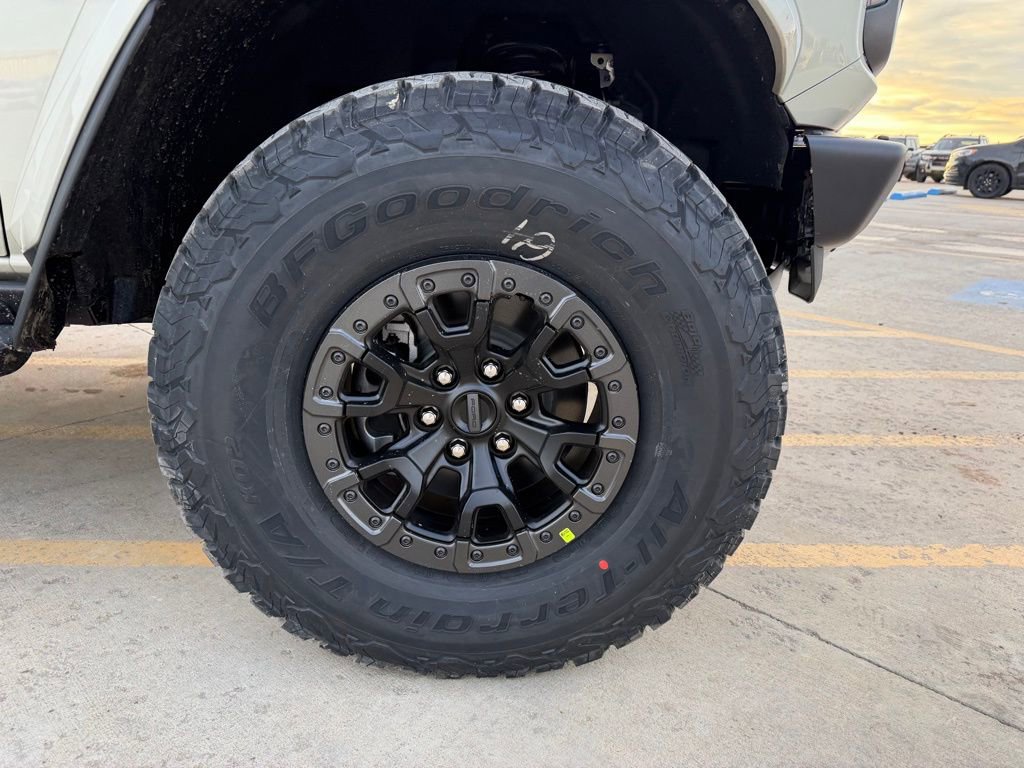 New 2025 Ford Bronco Raptor w/ Interior Carbon Fiber Pack image 33