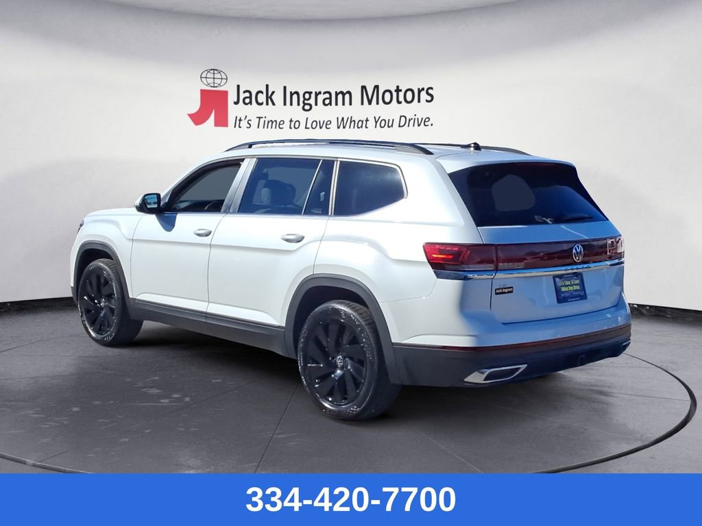 New 2026 Volkswagen Atlas SE image 3