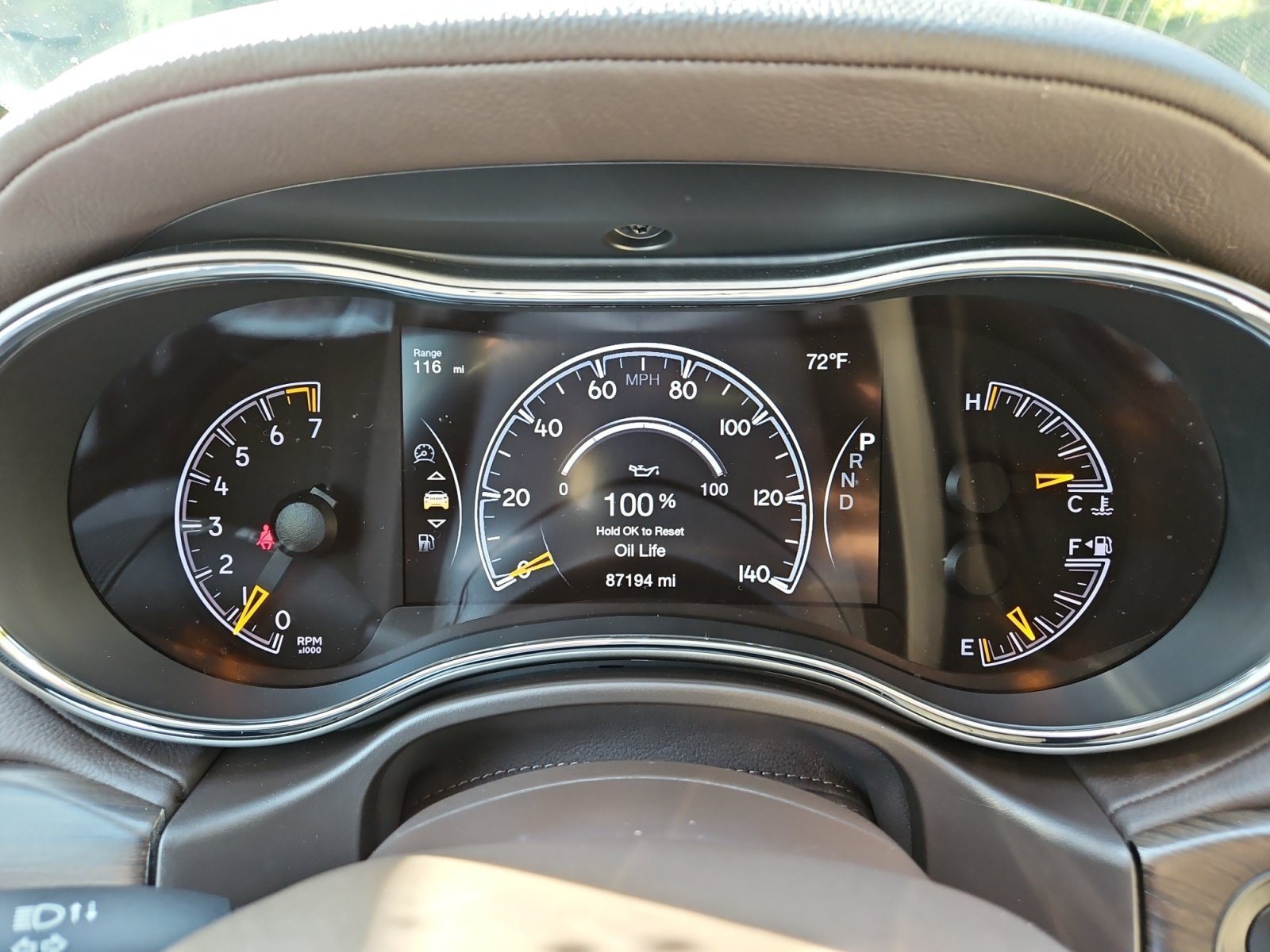 Used 2018 Jeep Grand Cherokee Overland AWD/4WD image 23