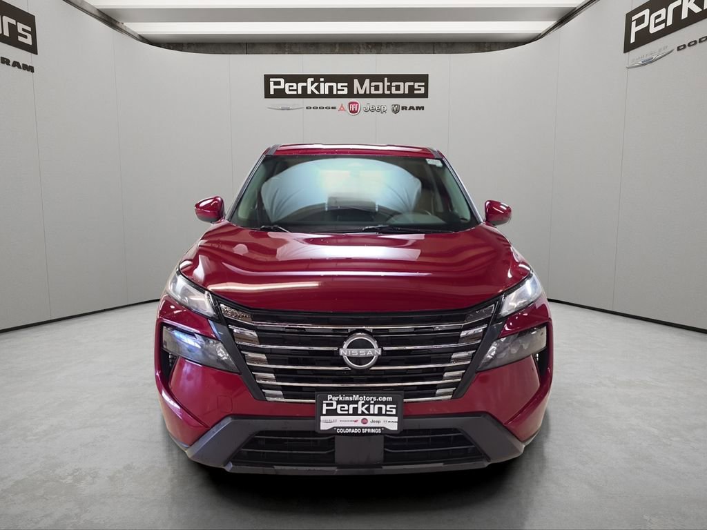 Used 2025 Nissan Rogue SV AWD/4WD image 8
