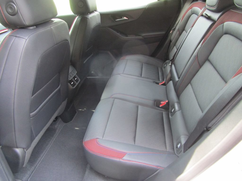 New 2026 Chevrolet Equinox RS w/ Convenience Package III FWD image 19