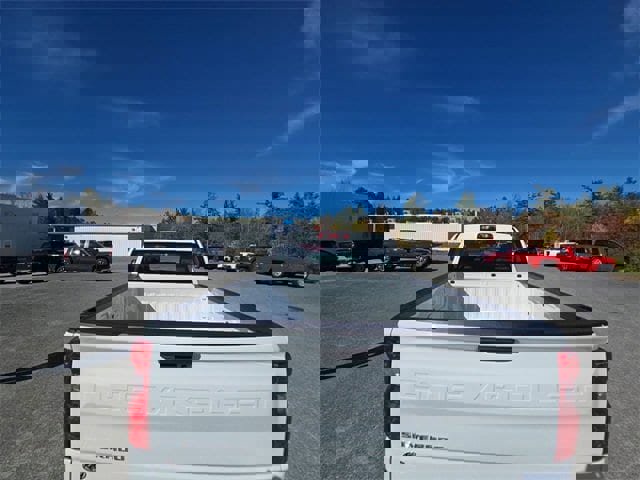 New 2026 Chevrolet Silverado 1500 W/T image 25
