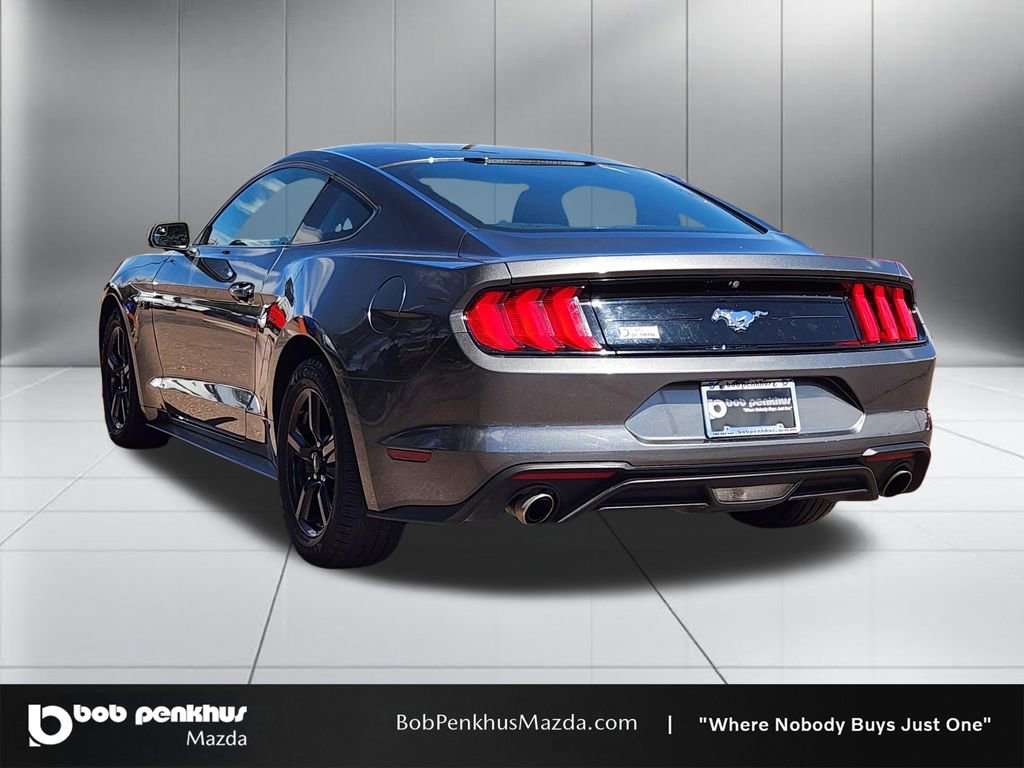 Used 2018 Ford Mustang Coupe image 27