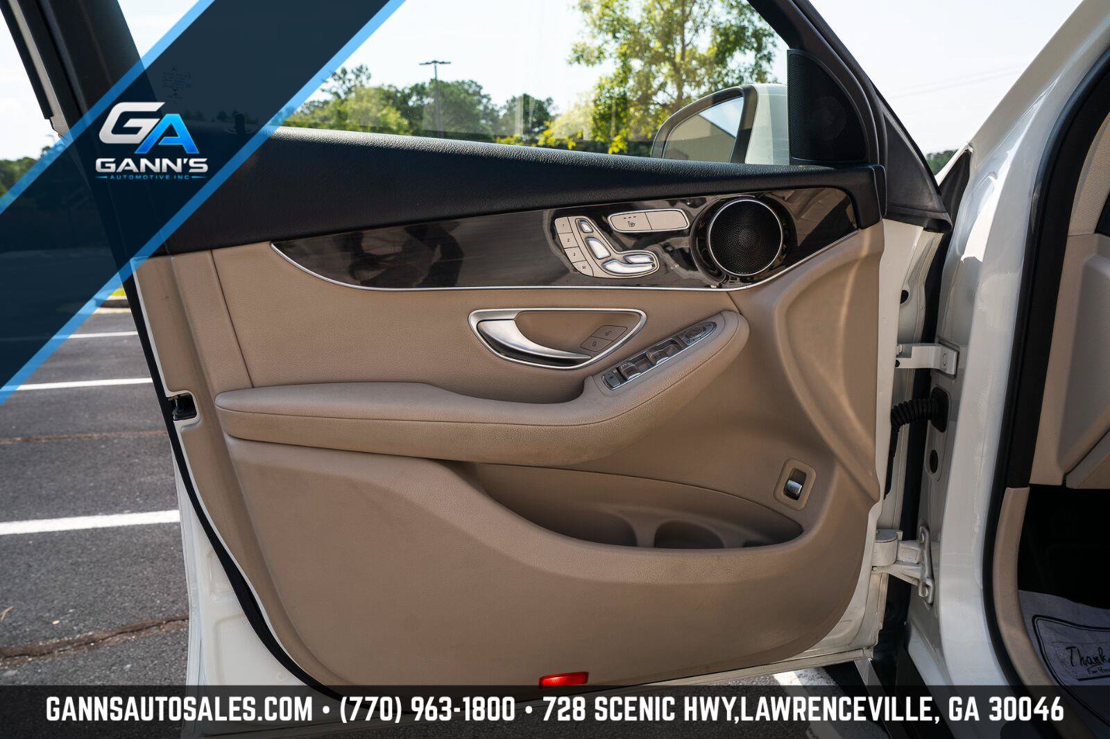 Used 2020 Mercedes-Benz GLC 300 image 22