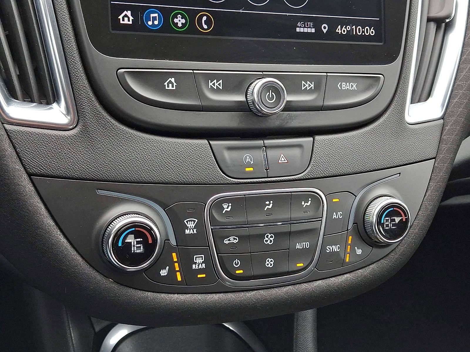 Used 2020 Chevrolet Malibu LT w/ Midnight Edition image 15