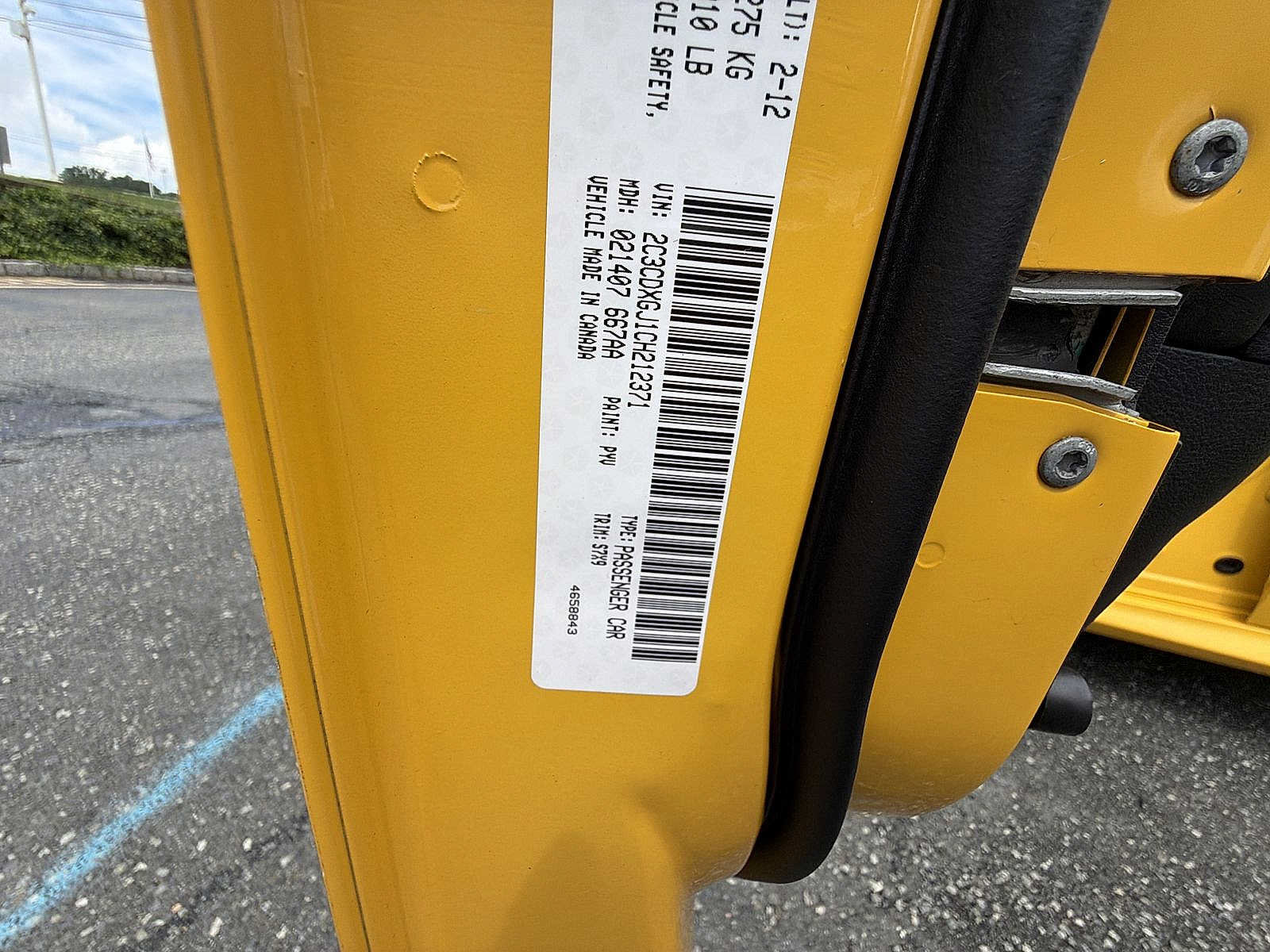 Used 2012 Dodge Charger SRT8 Super Bee w/ Driver Convenience Group II RWD image 29