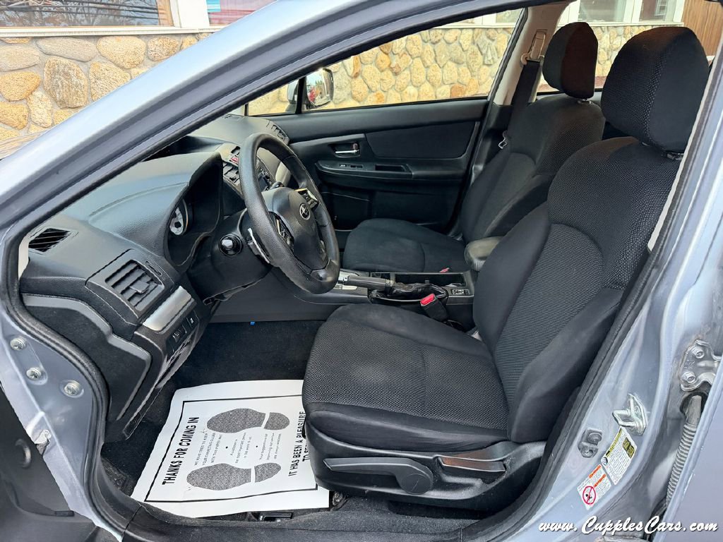 Used 2013 Subaru Impreza 2.0i Premium w/ All-Weather Pkg image 3