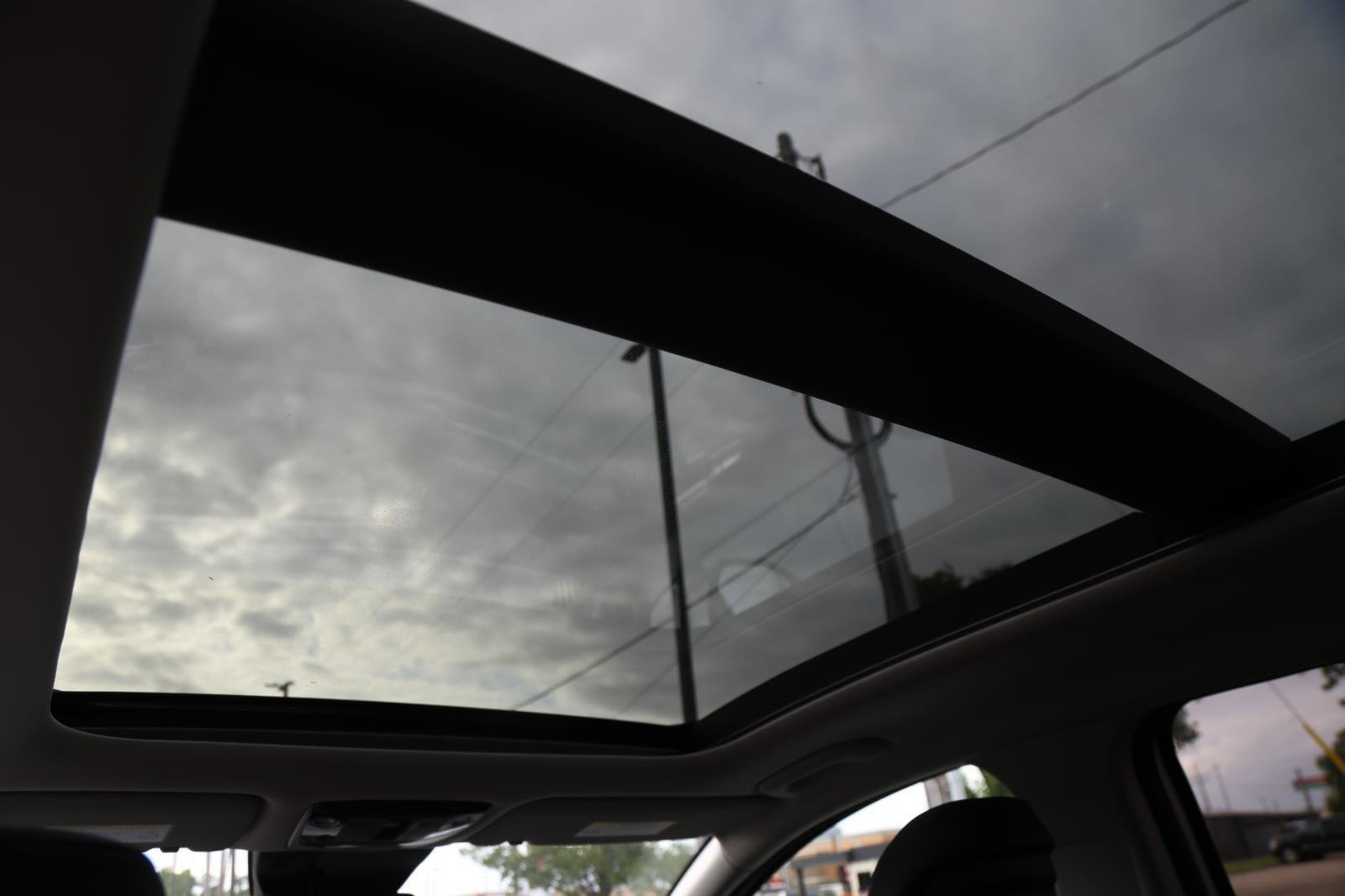 Used 2025 Kia Sportage SX Prestige AWD/4WD image 24