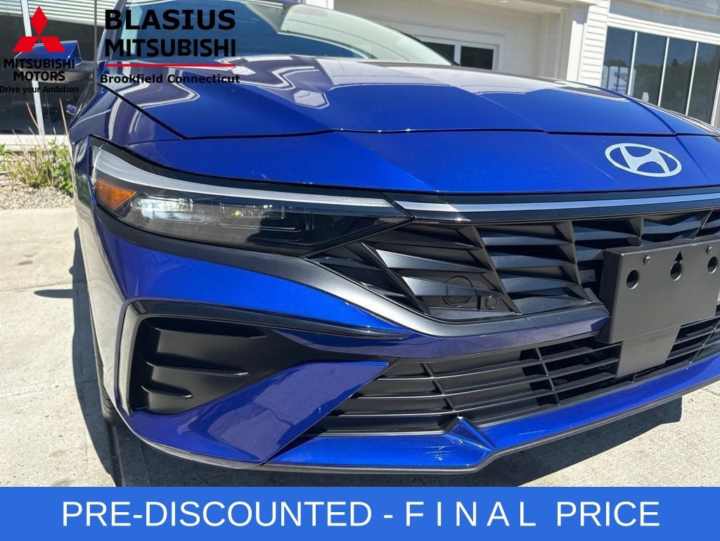 Used 2024 Hyundai Elantra SEL w/ Convenience Package FWD image 60