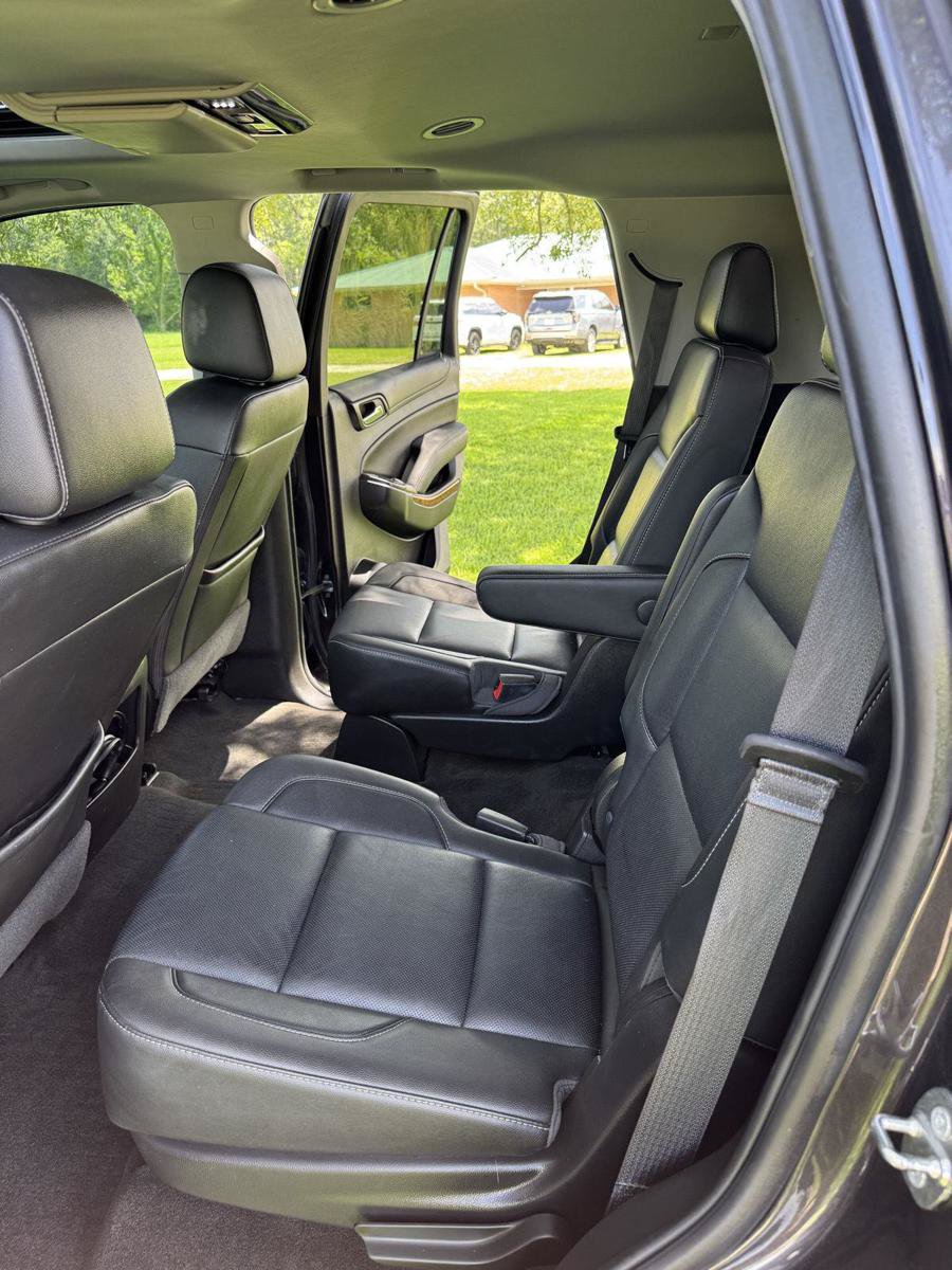 Used 2018 Chevrolet Tahoe Premier RWD image 17