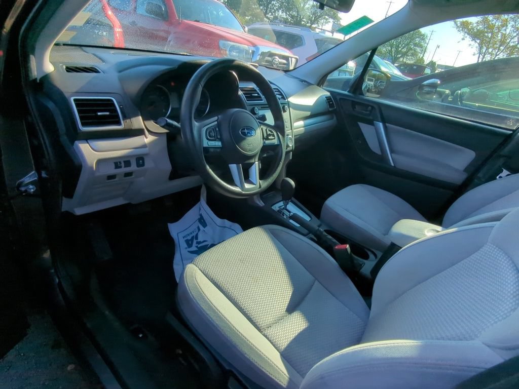 Used 2018 Subaru Forester 2.5i w/ Alloy Wheel Package AWD/4WD image 7