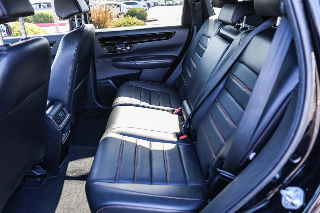 Used 2023 Honda CR-V Sport Touring image 9