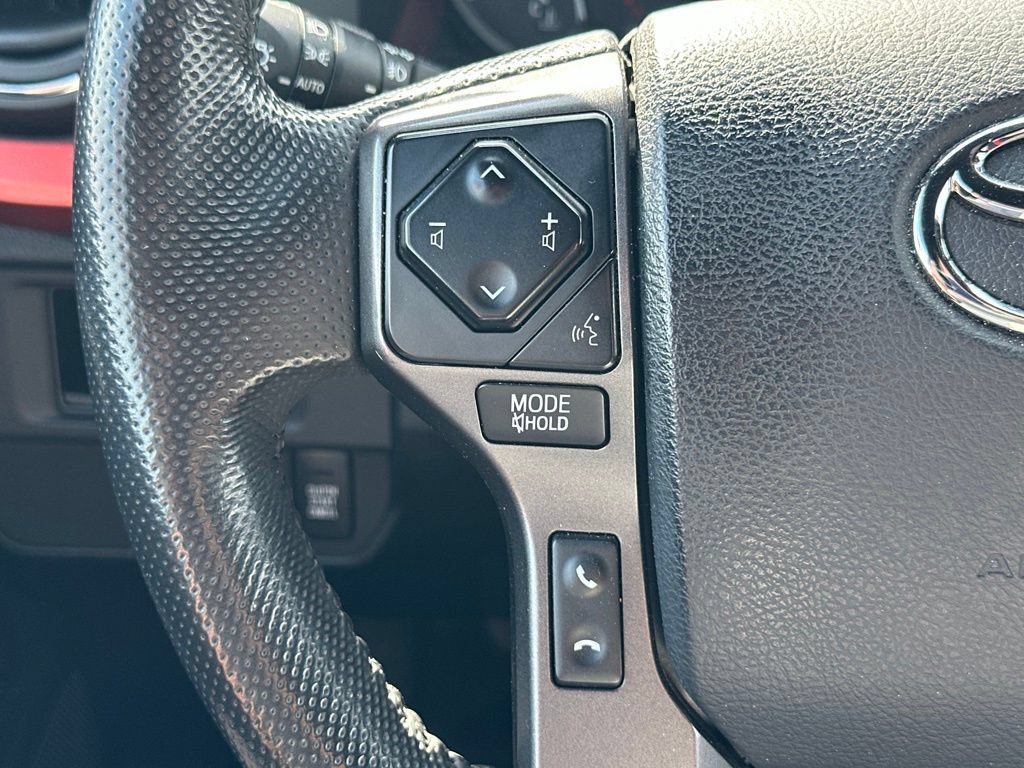 Used 2016 Toyota Tacoma TRD Sport w/ Premium & Technology Package AWD/4WD image 20