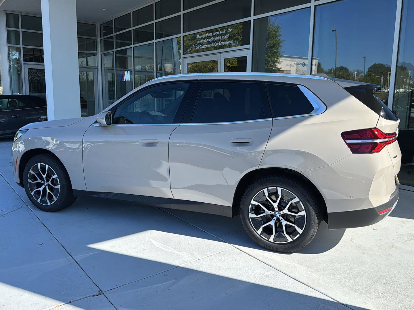 New 2026 BMW X3 xDrive30 w/ Premium Package image 3