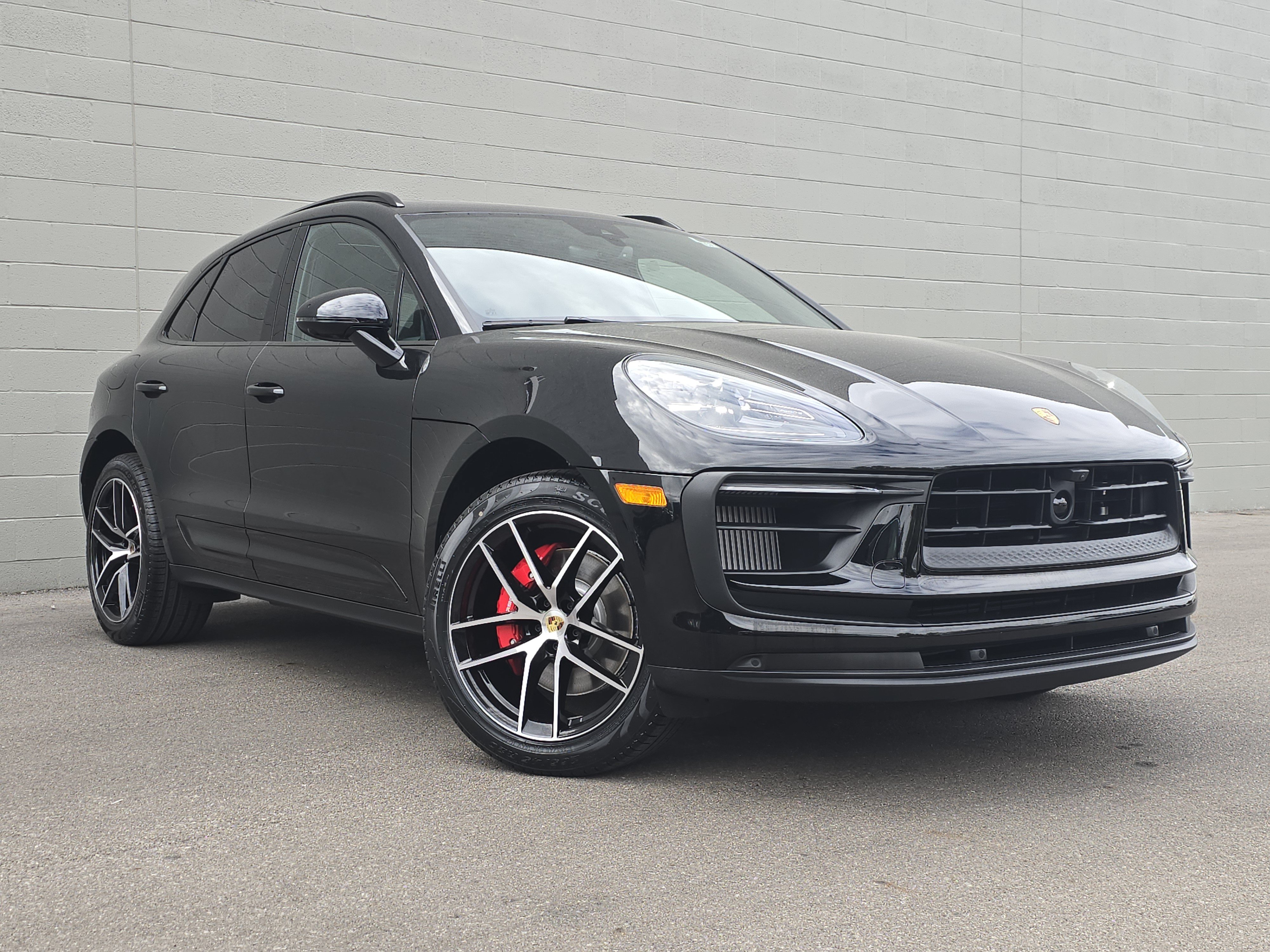 New 2026 Porsche Macan S AWD/4WD image 7