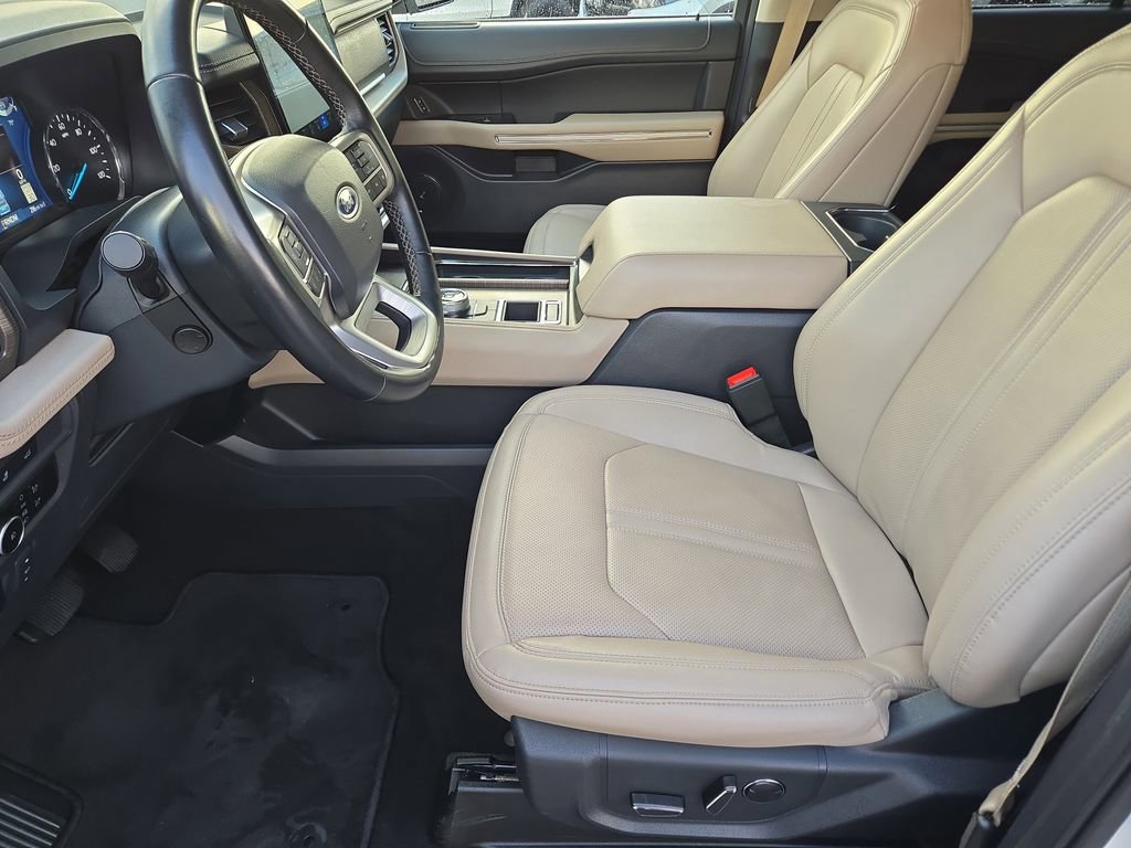 Used 2024 Ford Expedition Max Limited image 17