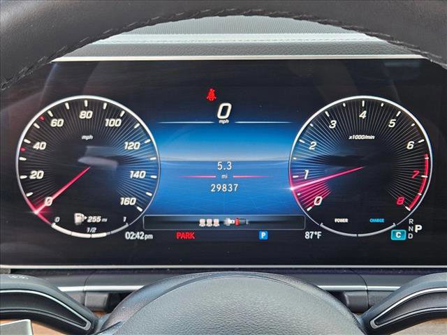 Used 2024 Mercedes-Benz GLE 350 4MATIC image 11