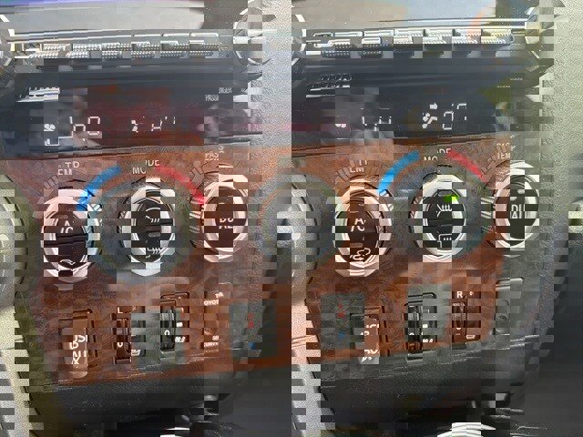 Used 2012 Toyota Tundra Limited image 19