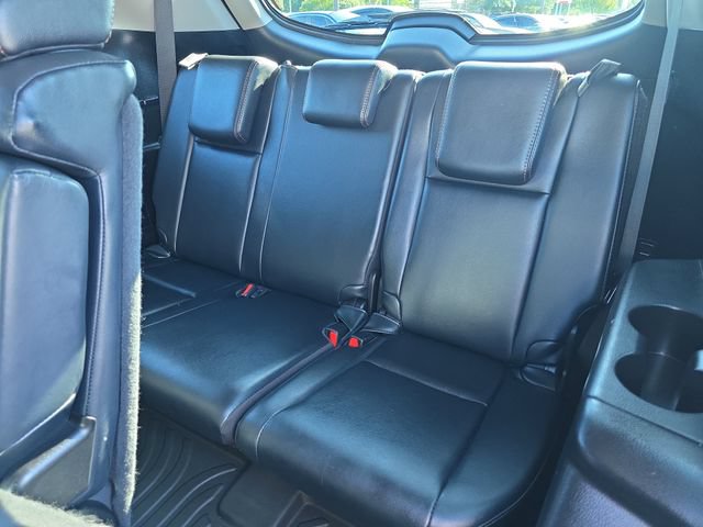 Used 2018 Toyota Highlander FWD V6 image 31