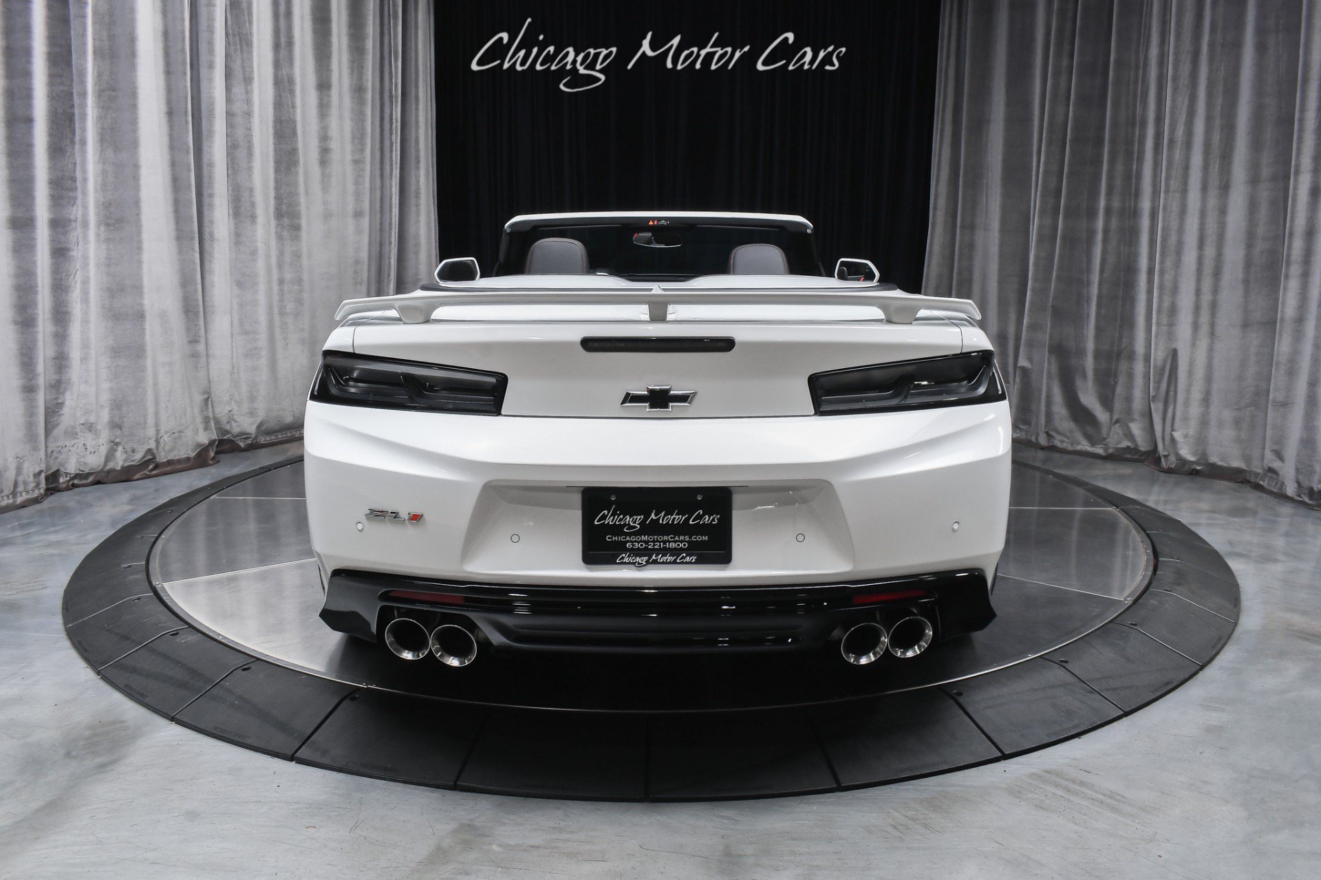 Used 2017 Chevrolet Camaro ZL1 RWD image 4