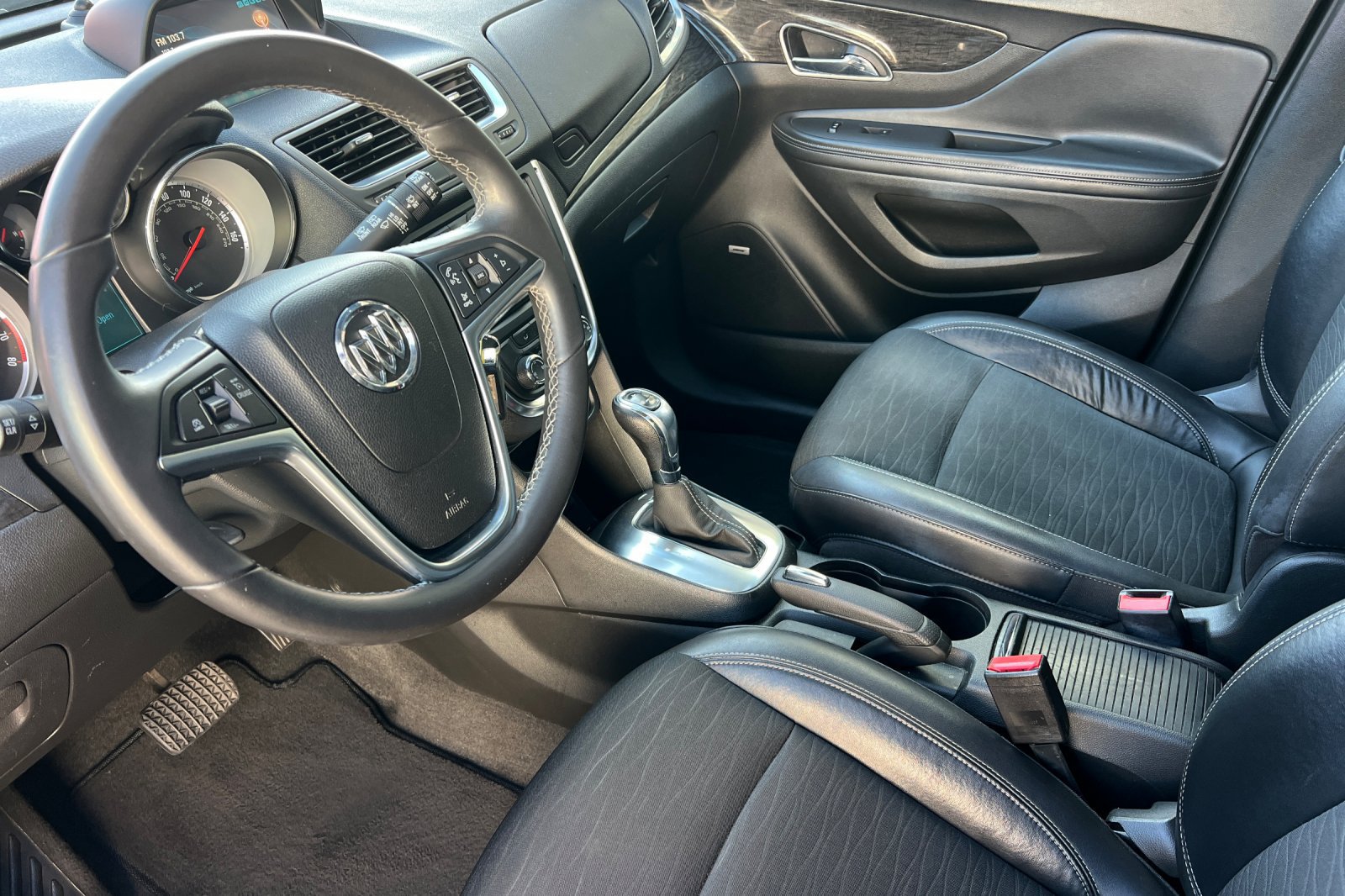 Used 2016 Buick Encore Sport Touring FWD image 12