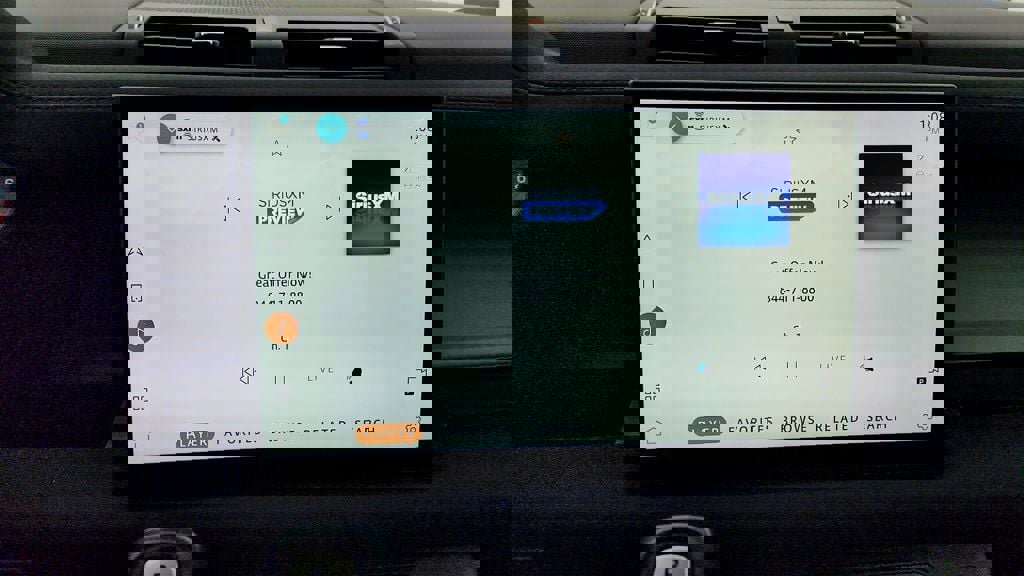 Used 2023 Land Rover Defender 130 S image 18