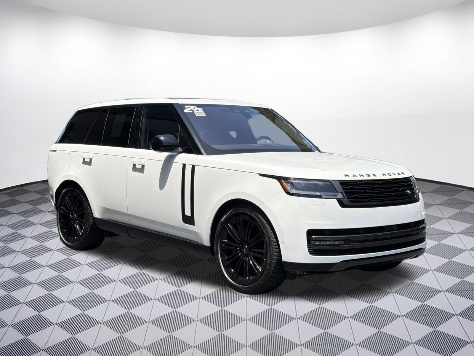 Used 2023 Land Rover Range Rover SE AWD/4WD image 7