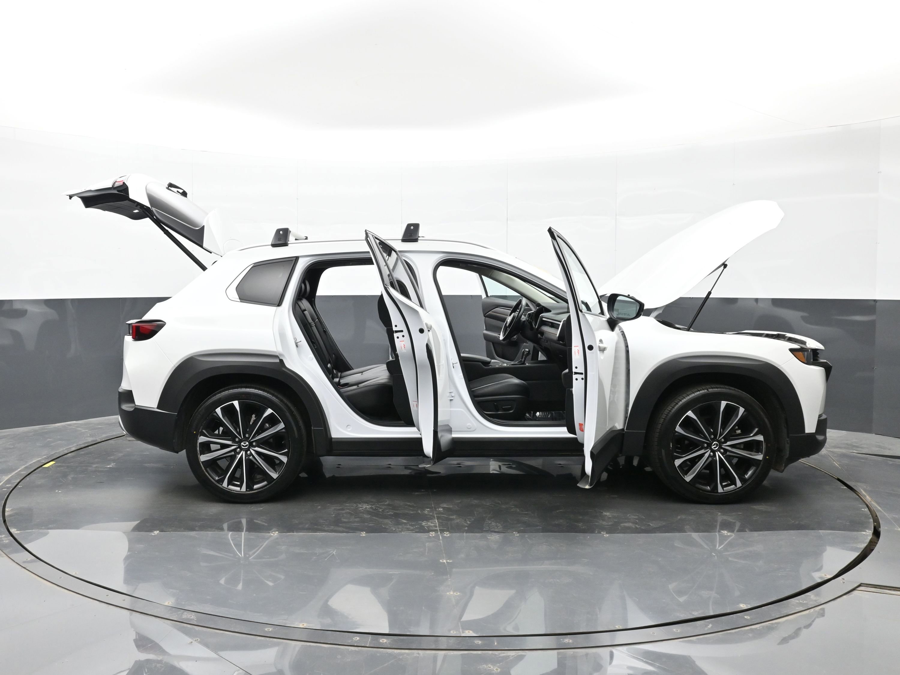 Used 2024 MAZDA CX-50 AWD 2.5 Turbo image 47