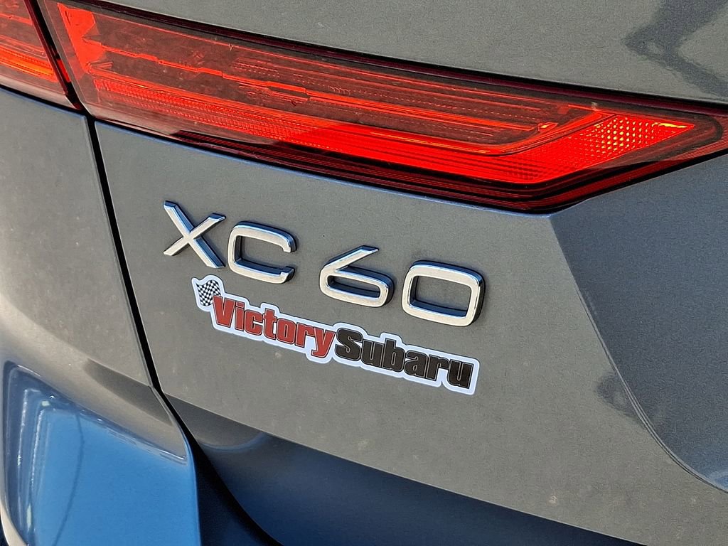 Used 2019 Volvo XC60 T5 Momentum w/ Premium Package AWD/4WD image 30