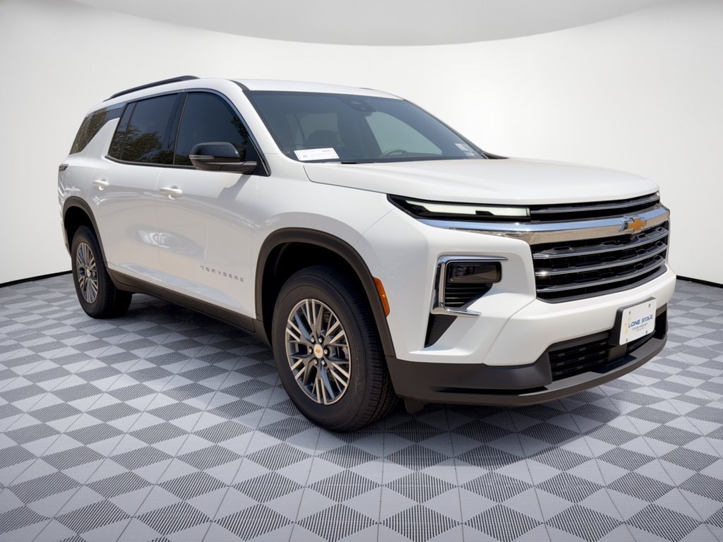 New 2027 Chevrolet Traverse LT FWD image 7