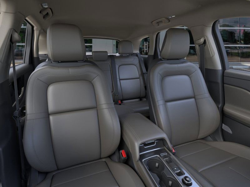 New 2026 Lincoln Corsair Premiere image 10