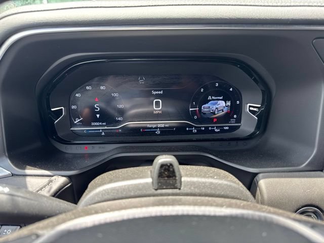 Used 2024 GMC Yukon Denali Ultimate AWD/4WD image 12