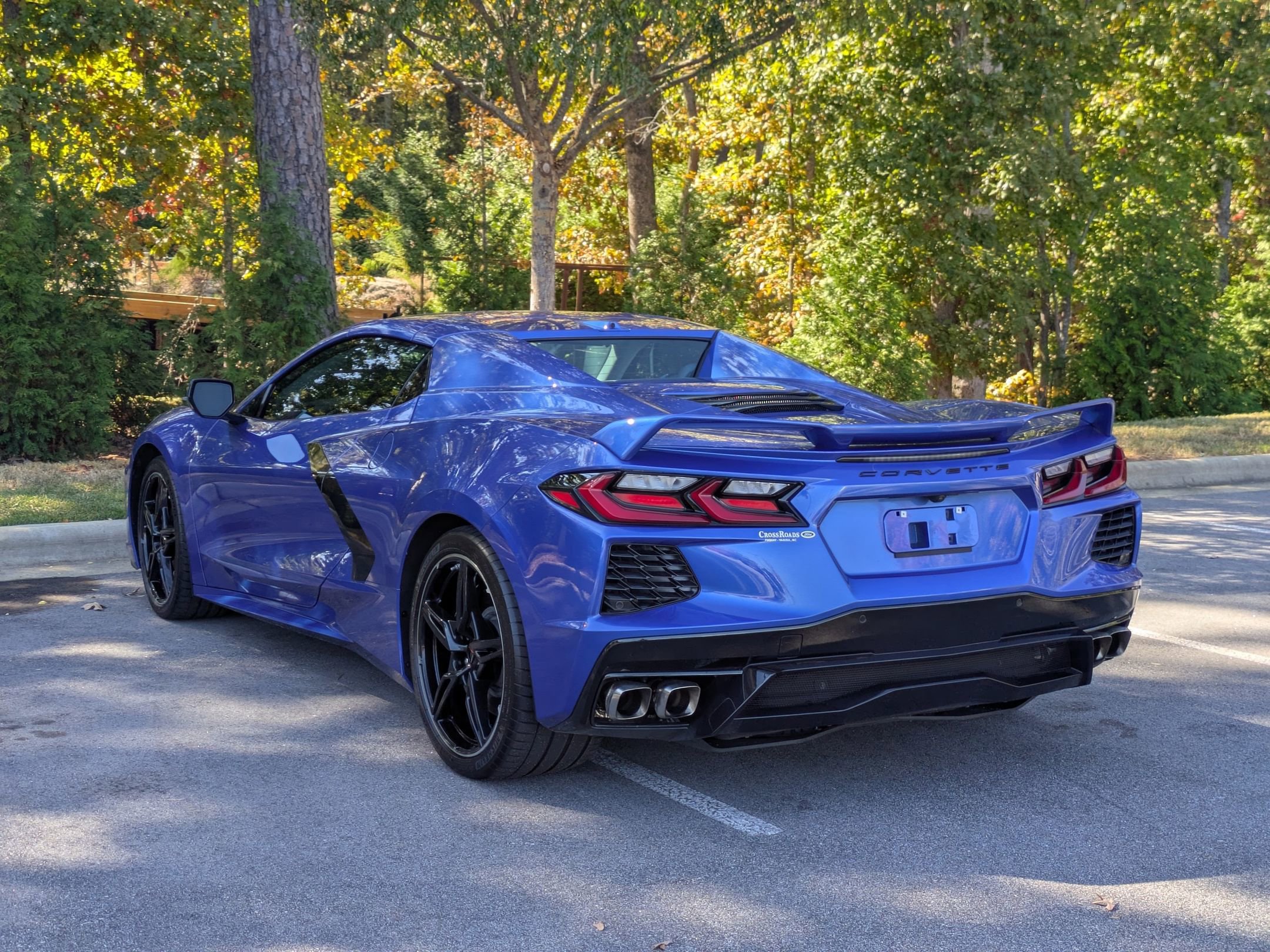 Used 2022 Chevrolet Corvette Stingray Premium Conv w/ Z51 Performance Package image 5