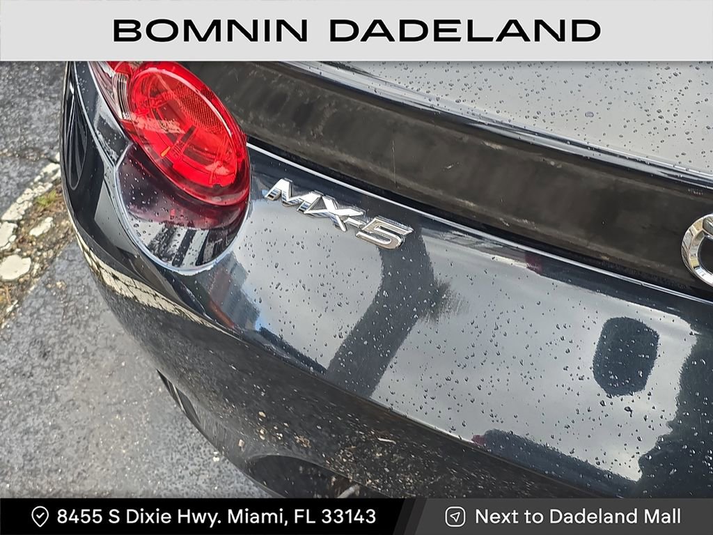 Used 2017 MAZDA MX-5 Miata RF Grand Touring image 8