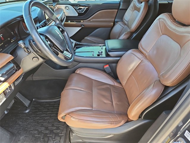 Used 2022 Lincoln Aviator Grand Touring w/ Equipment Group 301A image 16