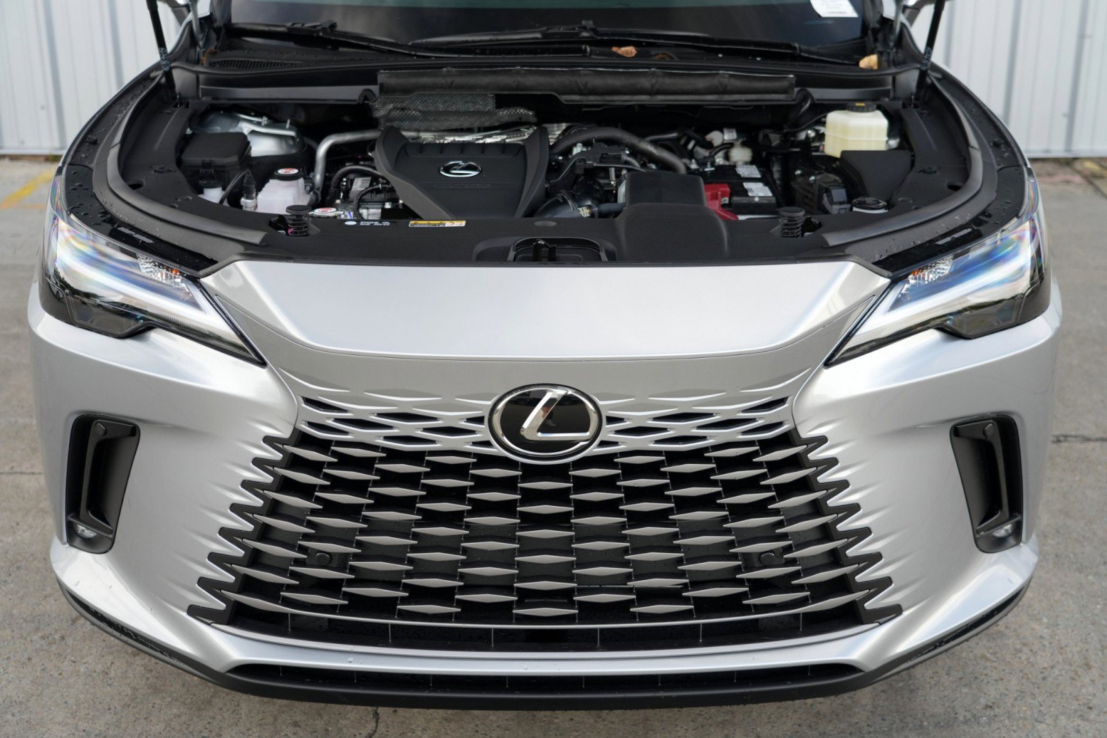Used 2025 Lexus RX 350 FWD image 8