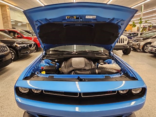 Used 2023 Dodge Challenger R/T w/ Performance Handling Group image 36