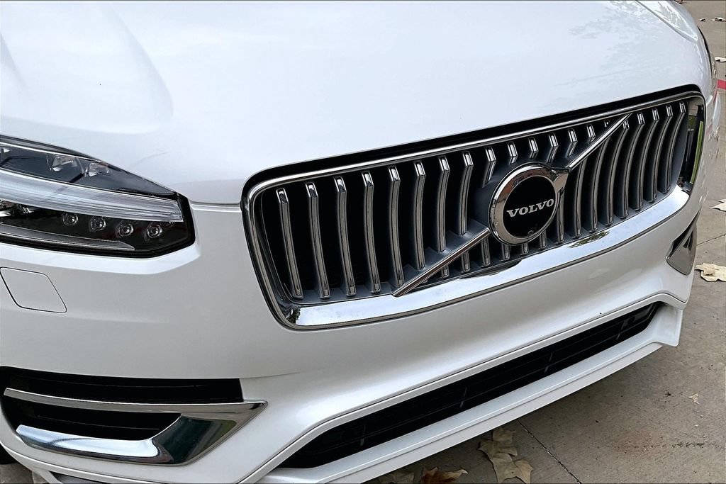 Certified 2024 Volvo XC90 B6 Ultimate AWD/4WD image 39