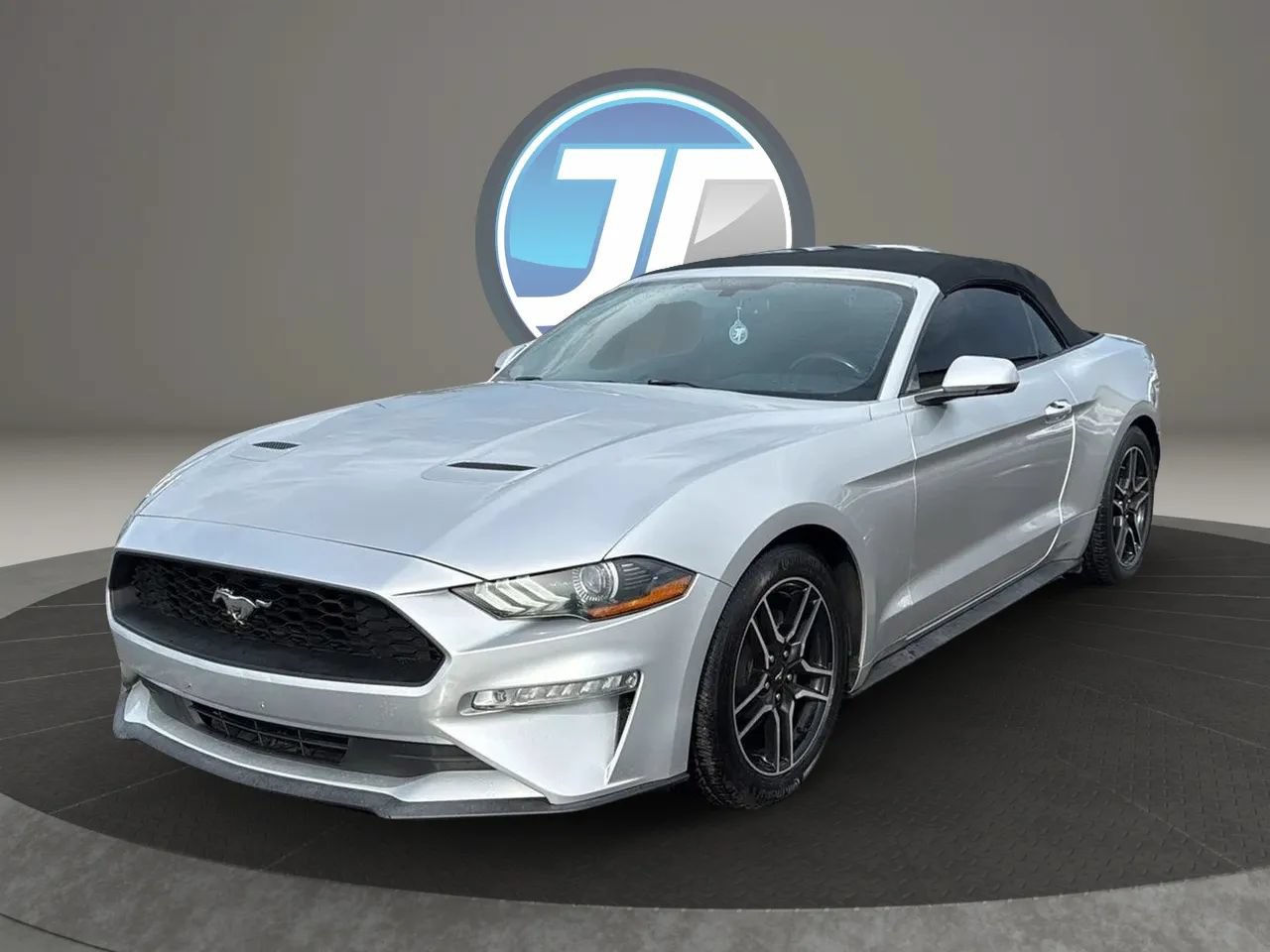Used 2018 Ford Mustang Premium RWD image 16