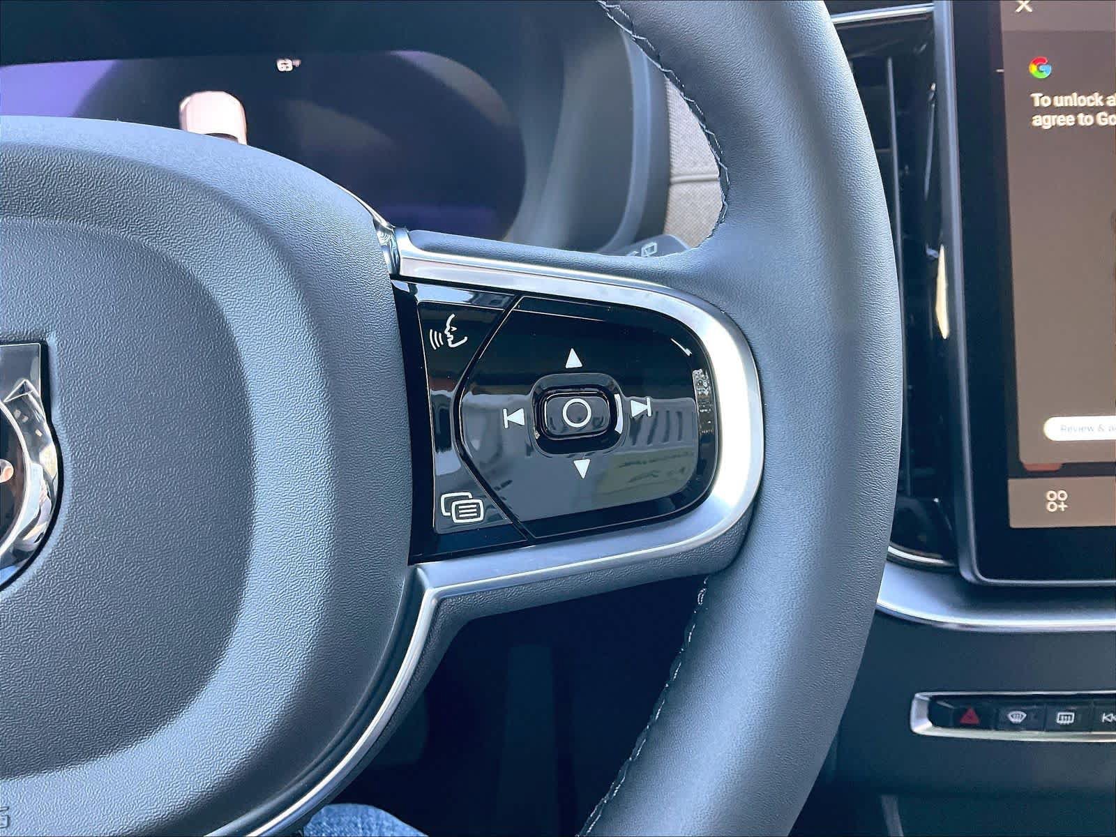 New 2027 Volvo XC90 B6 Ultra AWD/4WD image 18