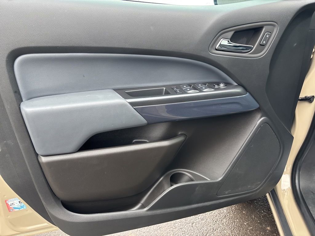 Used 2022 Chevrolet Colorado Z71 image 12