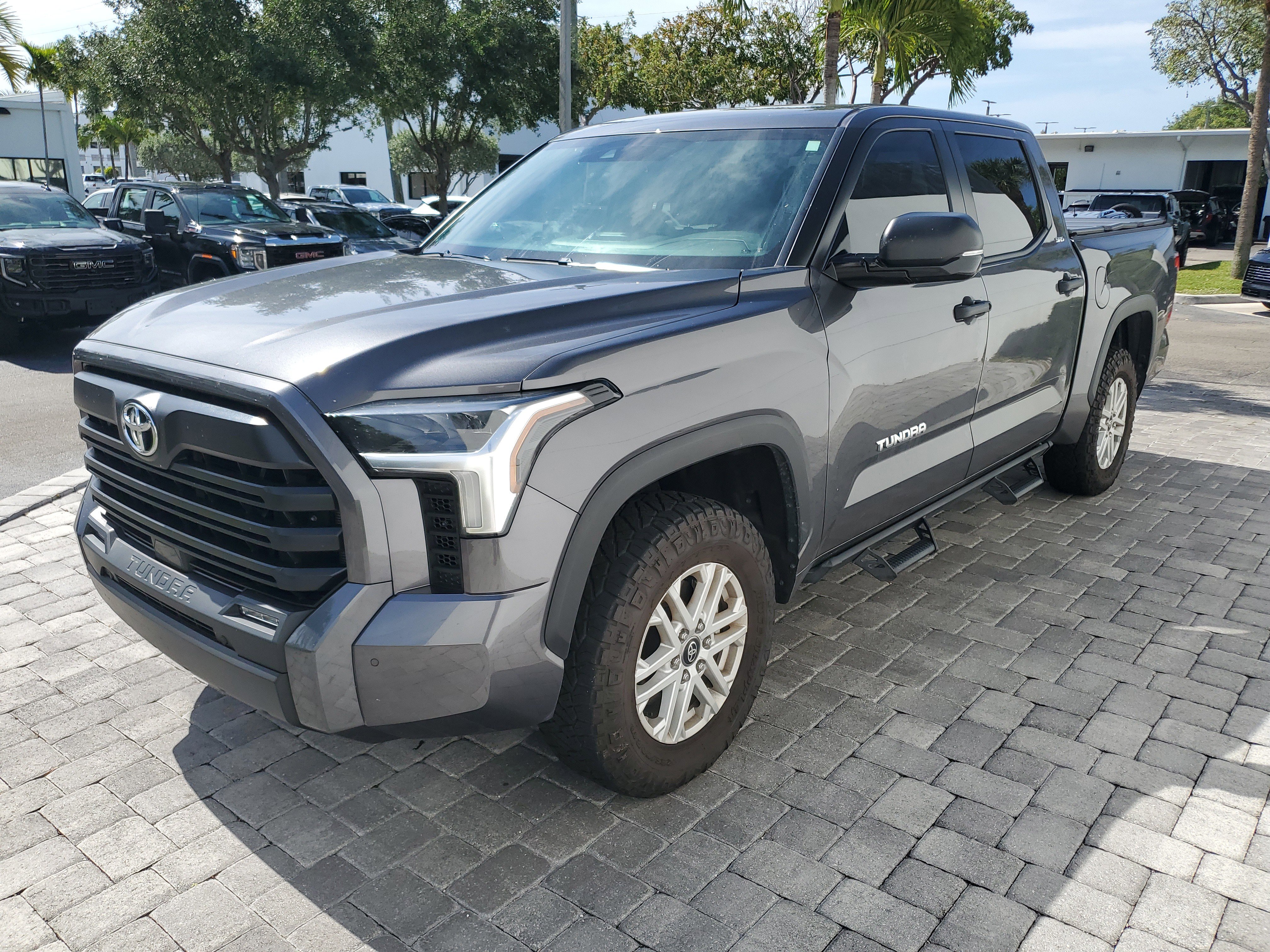 Used 2025 Toyota Tundra SR5 w/ SR5 Convenience Package AWD/4WD image 3