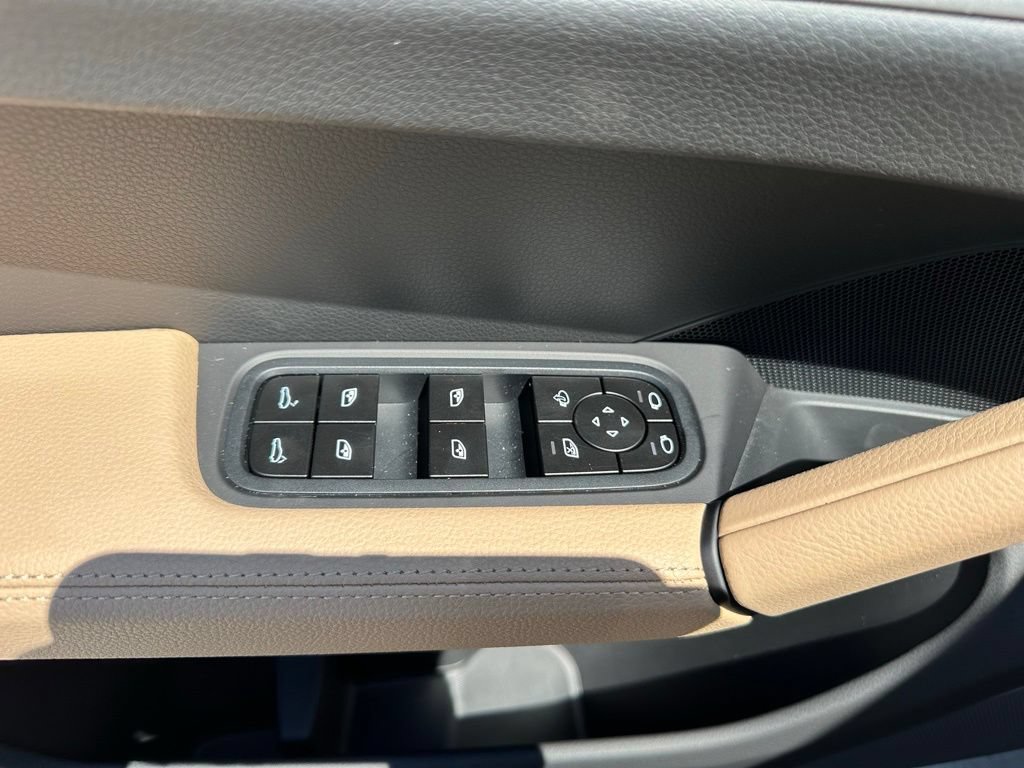 New 2026 Porsche Cayenne AWD/4WD image 21