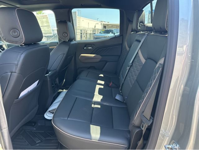New 2026 GMC Canyon Denali AWD/4WD image 16
