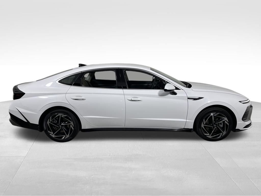 New 2026 Hyundai Sonata SEL image 6
